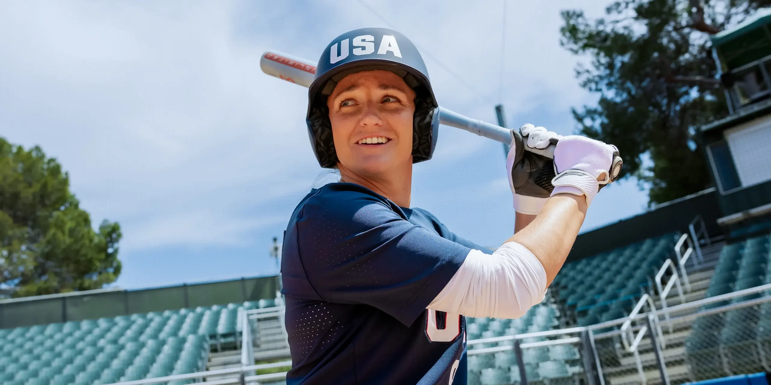 GONNAxEASTON GHOST UNLIMITED HAYLIE 2688 e1764788053414