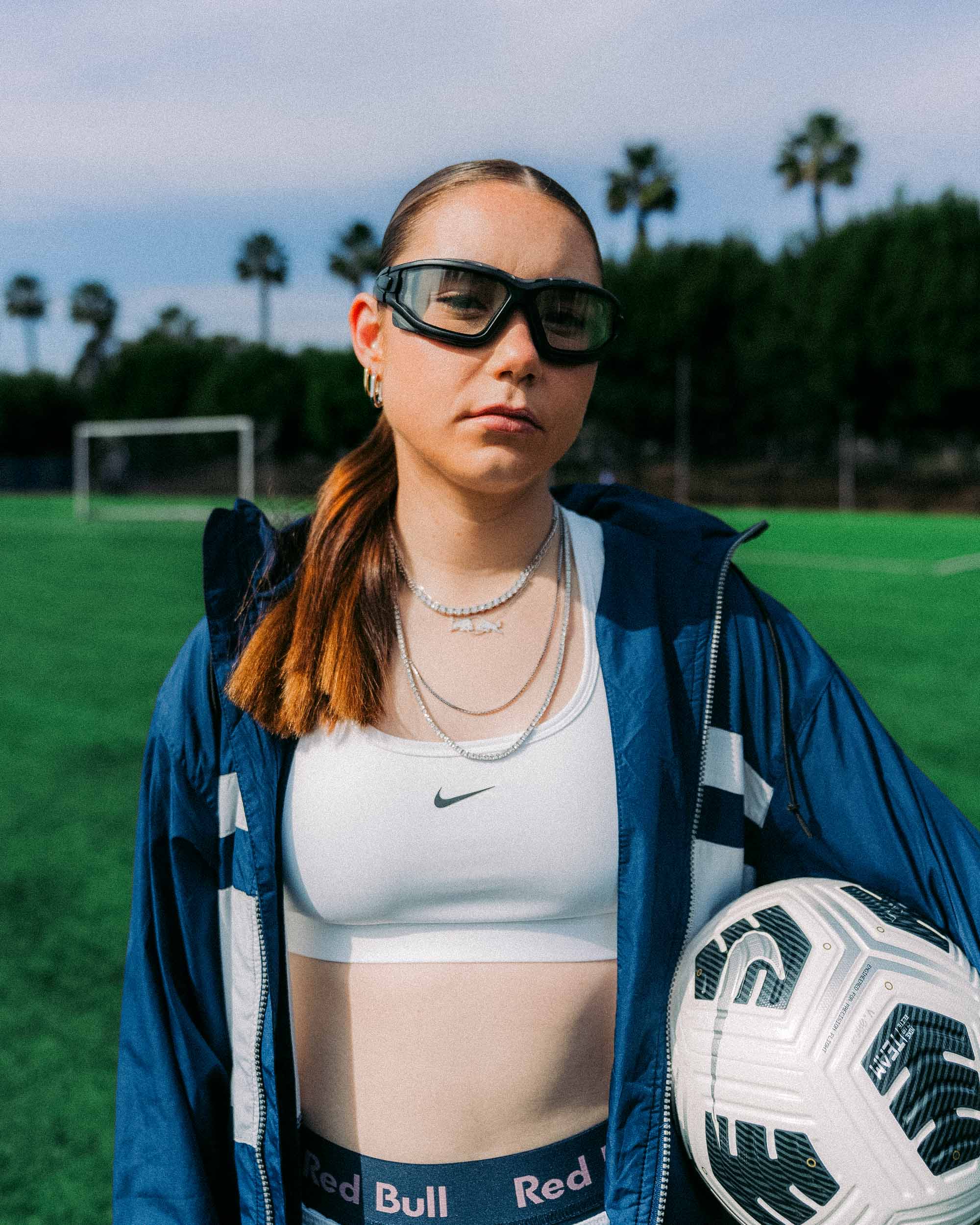 Olivia Moultrie Red Bull 1st Selects 126 3